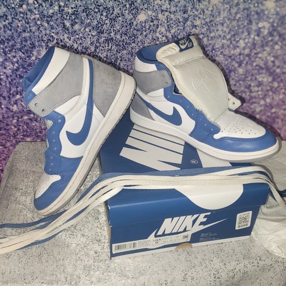 Air Jordan 1 Retro High OG - Picture 3 of 7